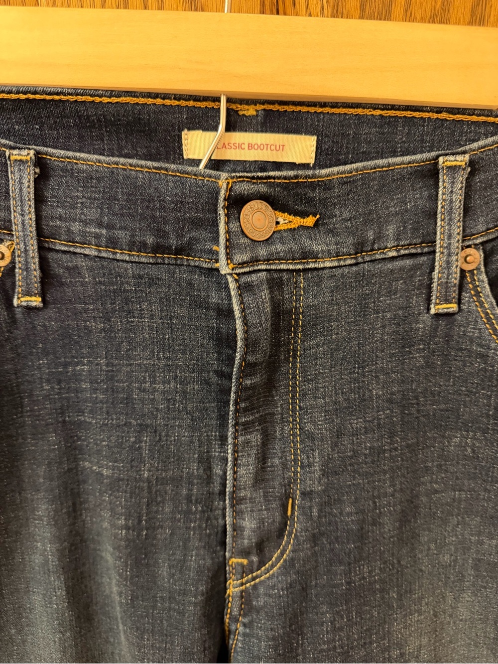 Levi Classic Bootcut Womens Dark Blue Denim Jeans Size 14 32x32 - Picture 4 of 10